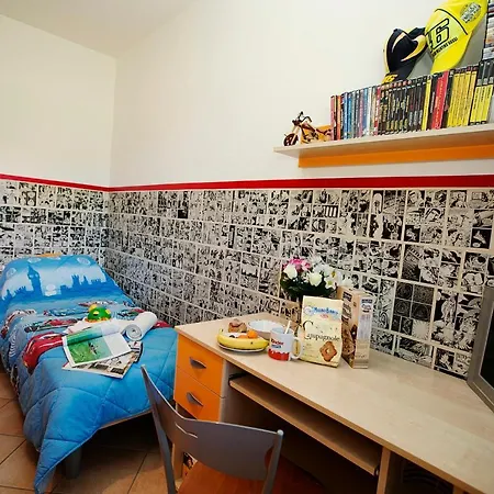 Sleeps 5 Raffa